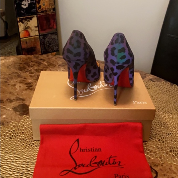 Louboutin brand new heels - Picture 6 of 7